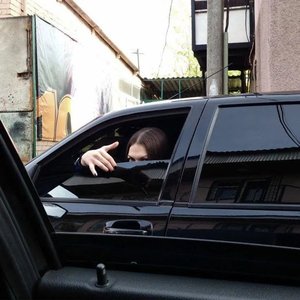 黑人巨鞭躁女子大哭
