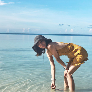 黑人巨鞭躁女子大哭
